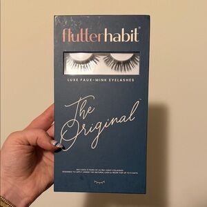 Flutterhabit Luxe Faux-Mink Eyelashes - Black